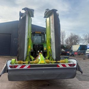 USED CLAAS TRIPPLE MOWERS REVERSE DRIVE
REAR & FRONT MOWER